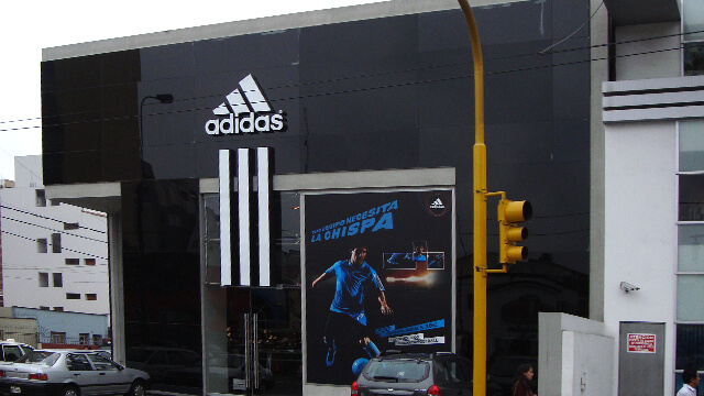 Adidas 122 bogotá direccion clearance